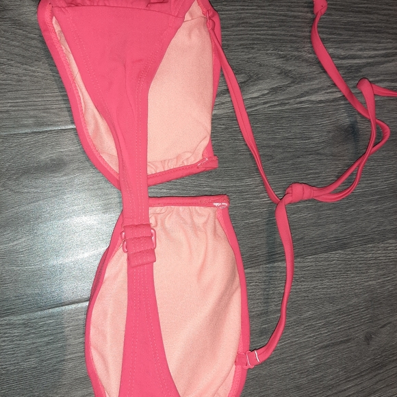 Two piece neon red swimsuit size M - Picture 2 of 2